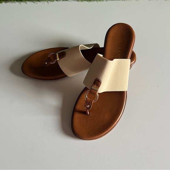 Italian Shoemakers Thong Sandal - Picture 3 of 11